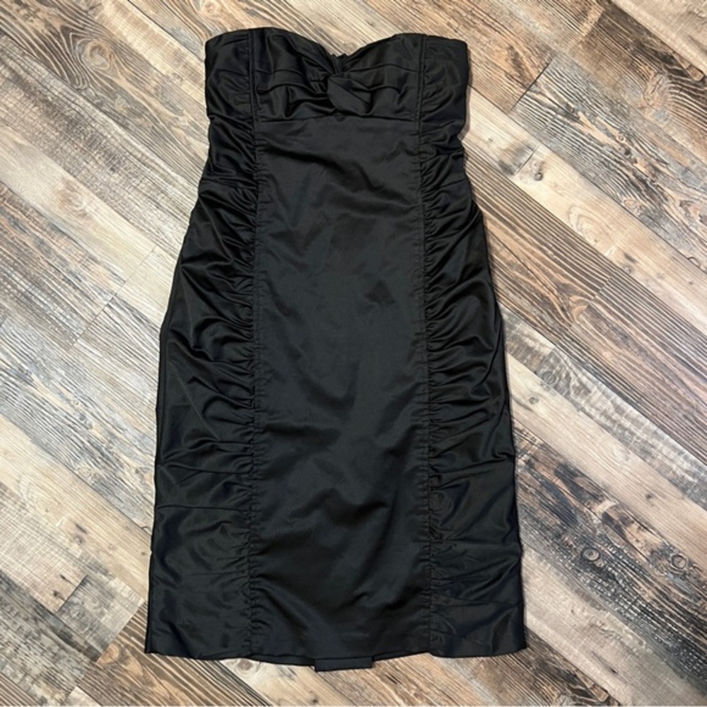 Nanette‎ Lepore Black Strapless Rouched Siren
Dress Size 2